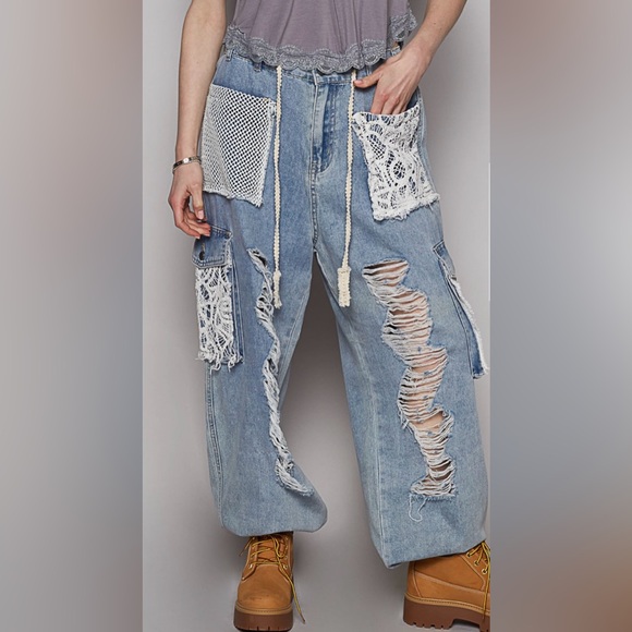 POL Crochet Patch Distressed Washed Jeans main image 1